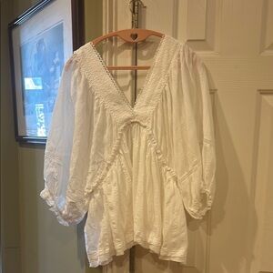 Fab'rik White Blouse Chic Top
